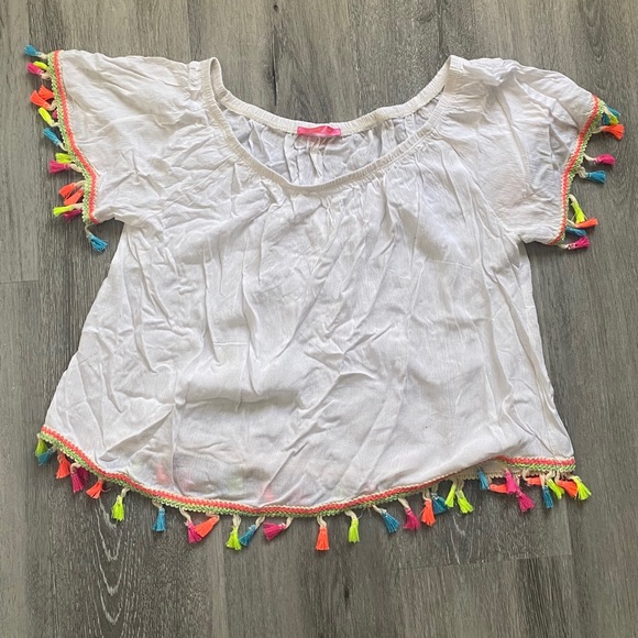 Tassel Top - Picture 1 of 2